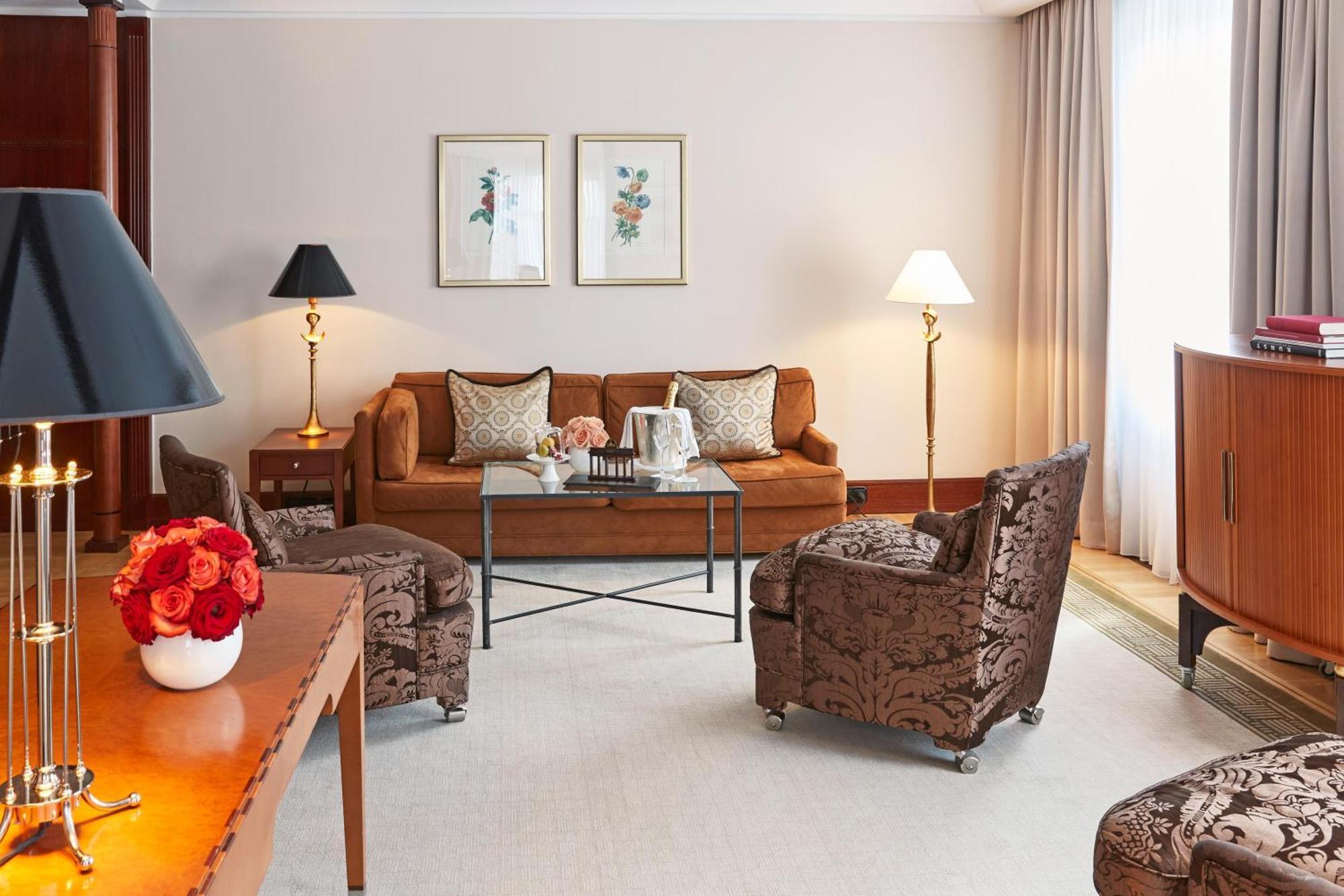 Brandenburg Gate Suite
