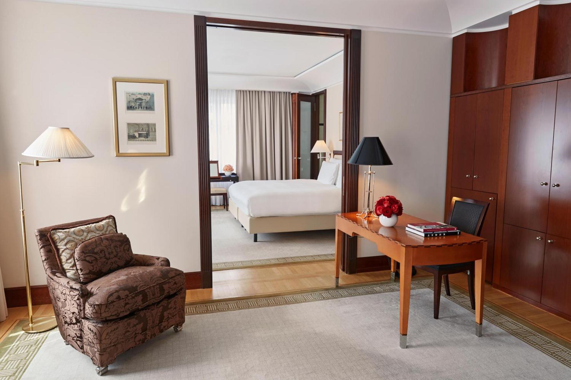 Brandenburg Gate Suite